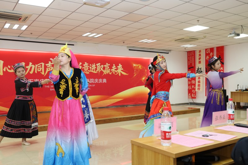 2024新澳门原料网1688大全